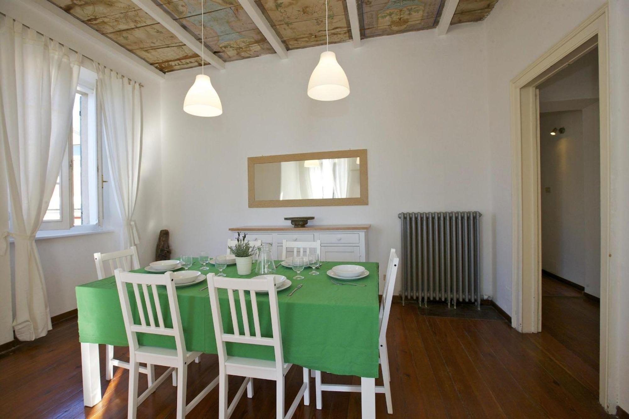 ורבאניה Appartamenti Vista Isola מראה חיצוני תמונה
